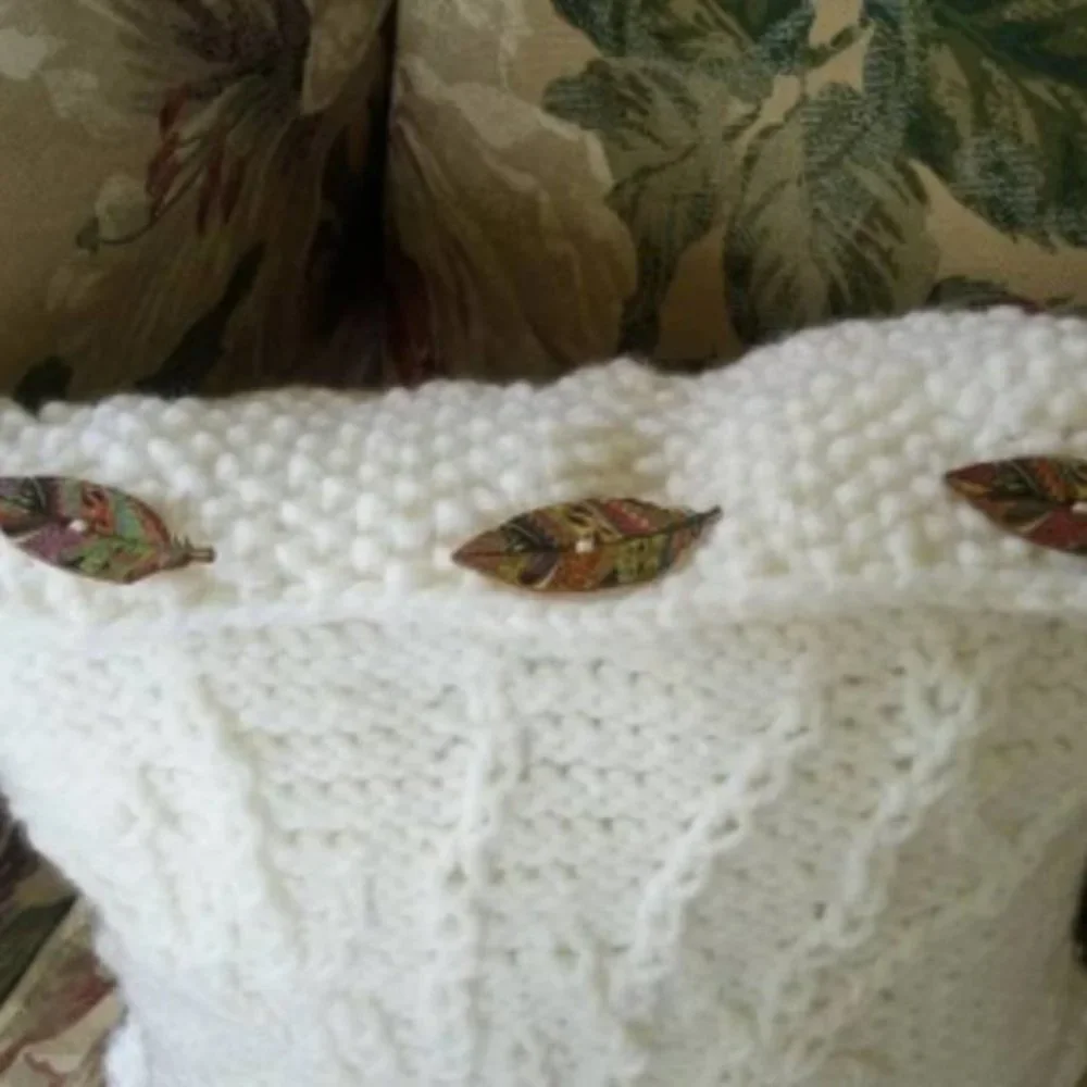 Hand Crafted Knit Throw Pillow White Leaf Button Cable Home Decor Cabin Original